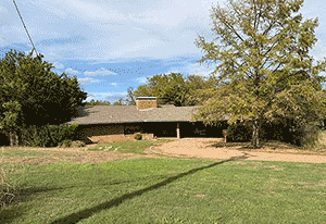 SINGLE FAMILY HOME: 1221 W. Washington Street, Sherman, Texas 75092